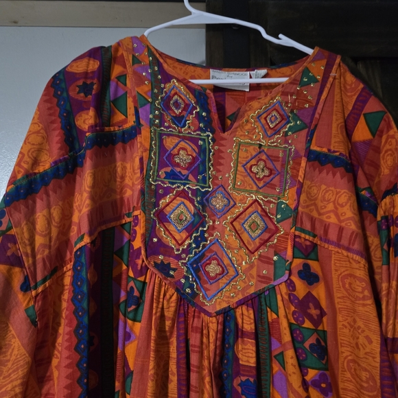 Vibrant Multicolor Maxi Dress - Picture 2 of 10